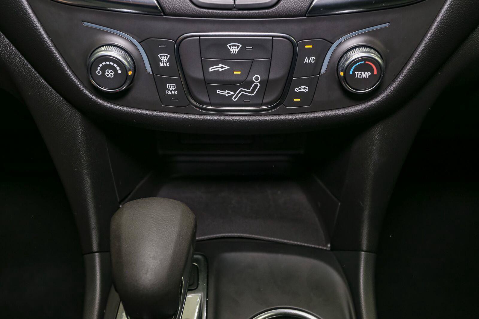 Used 2022 Chevrolet Equinox LT AWD/4WD image 29
