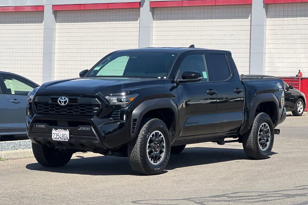 Certified 2025 Toyota Tacoma TRD Off-Road w/ TRD Off Road Upgrade Package image 10