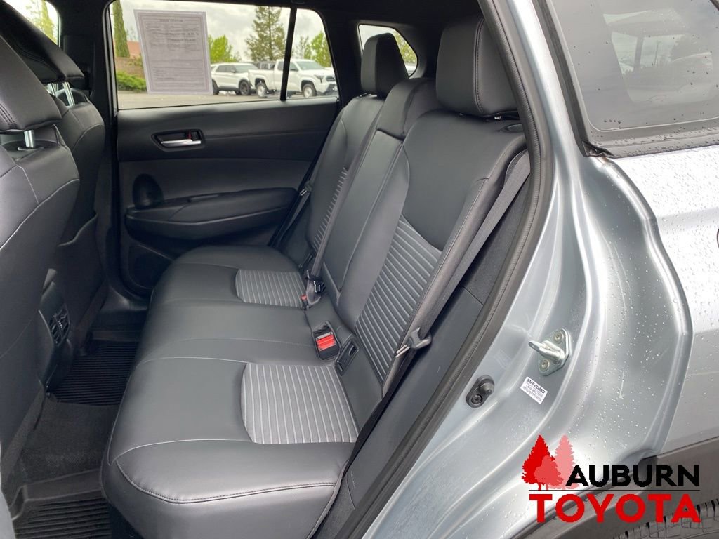 Used 2024 Toyota Corolla Cross AWD Hybrid w/ Convenience Package image 25