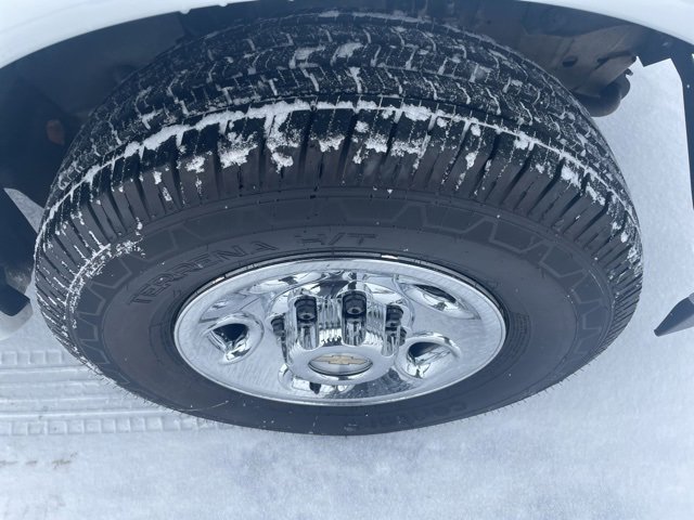 Used 2023 Chevrolet Express 3500 Work Van w/ Driver Convenience Package image 12