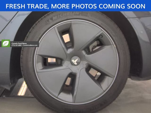 Used 2022 Tesla Model 3 Long Range AWD/4WD image 9