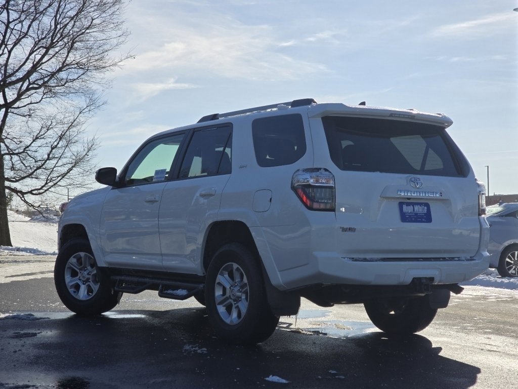 Used 2023 Toyota 4Runner SR5 Premium w/ Moonroof Package image 14