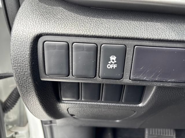 Used 2020 Mitsubishi Eclipse Cross AWD image 14