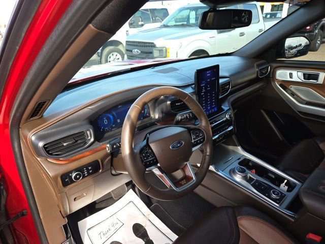Certified 2024 Ford Explorer King Ranch w/ Technology Package AWD/4WD image 28