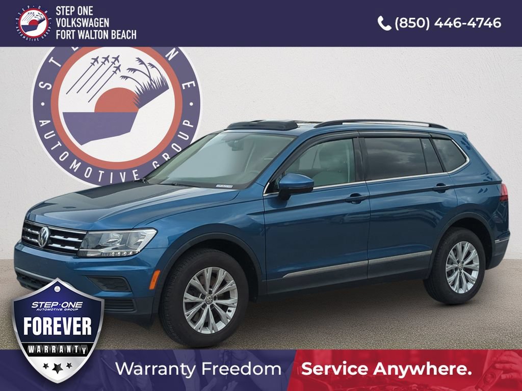 Used 2018 Volkswagen Tiguan SE w/ Panoramic Sunroof Package FWD image 1