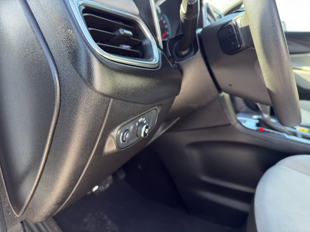 Used 2020 Chevrolet Equinox LT image 13