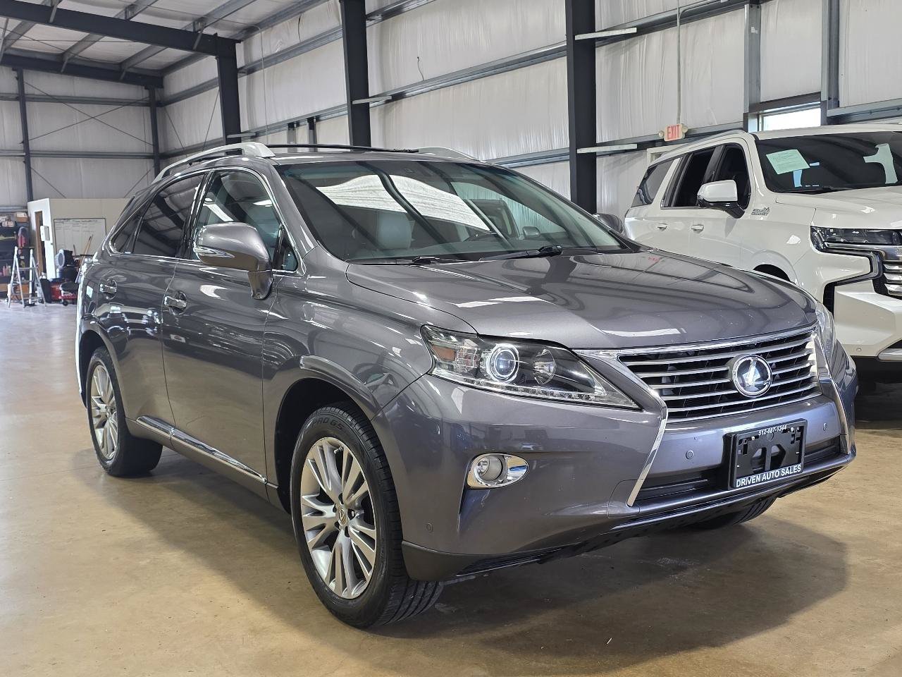 Used 2013 Lexus RX 350 FWD w/ Navigation Pkg image 3