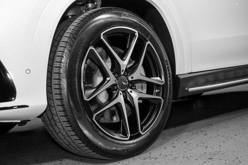 New 2026 Mercedes-Benz GLE 53 AMG 4MATIC Coupe image 30