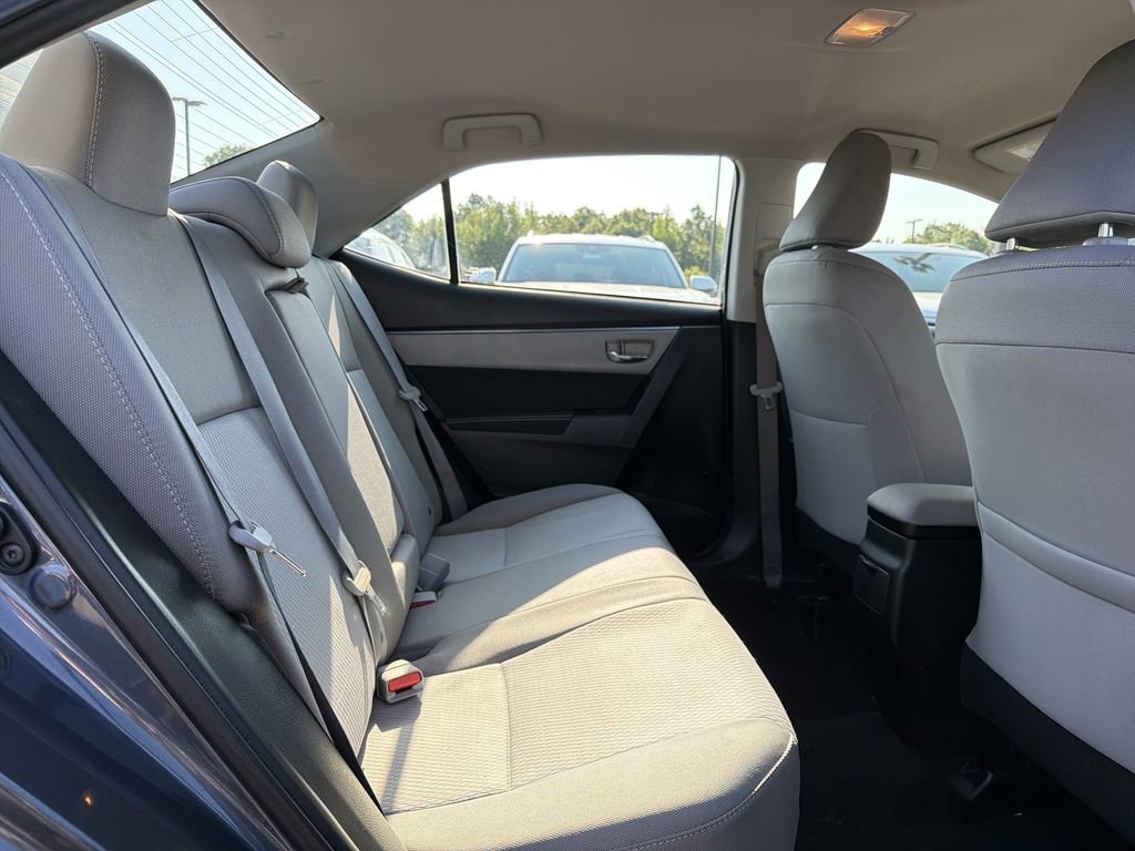 Used 2016 Toyota Corolla LE FWD image 15