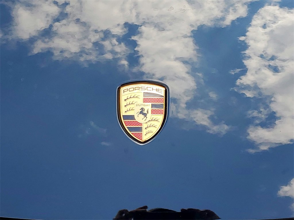 New 2025 Porsche Taycan image 27