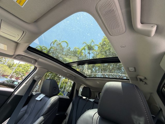 New 2026 Acura MDX w/ Technology Package FWD image 18
