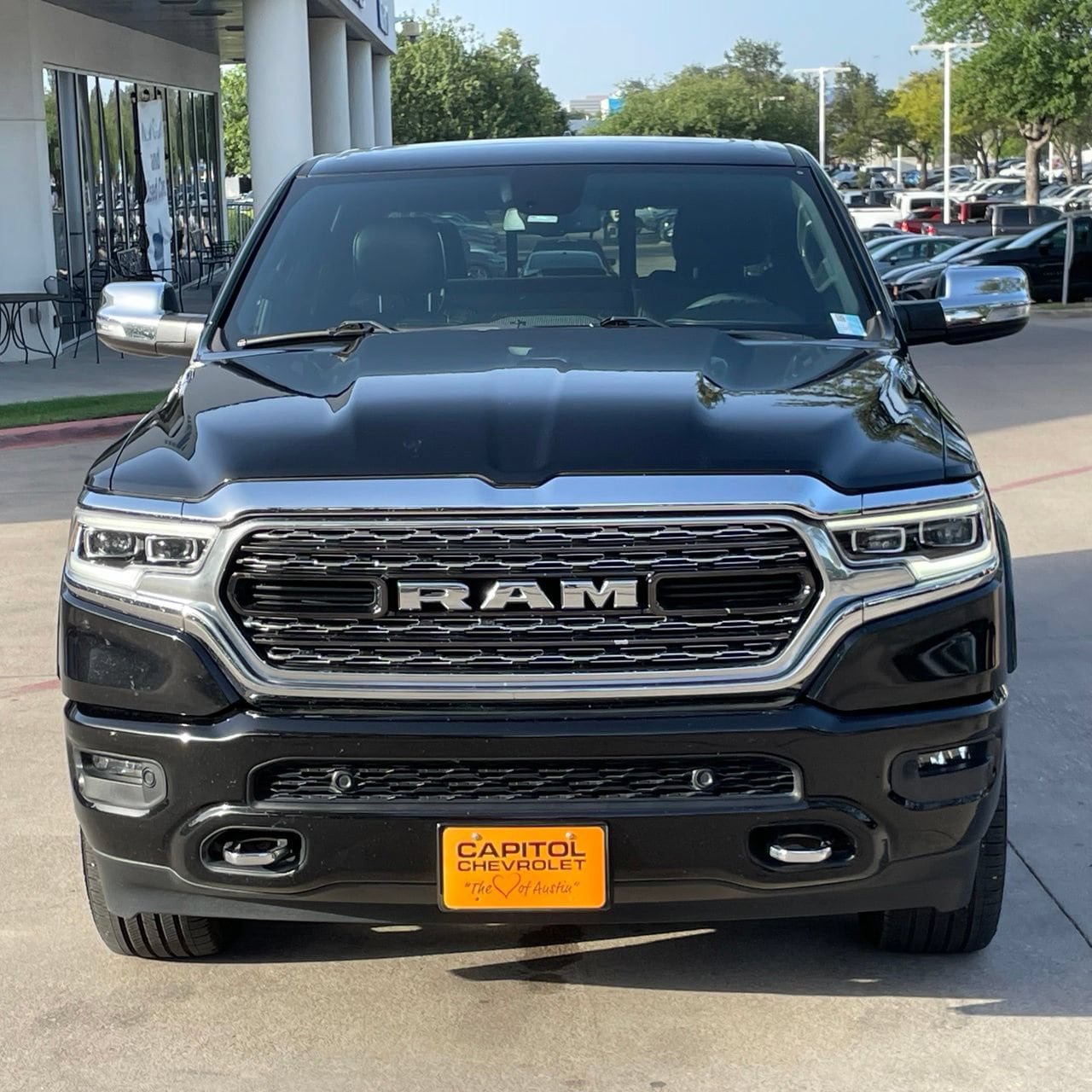 Used 2020 RAM 1500 Limited w/ Body Color Bumper Group RWD image 6