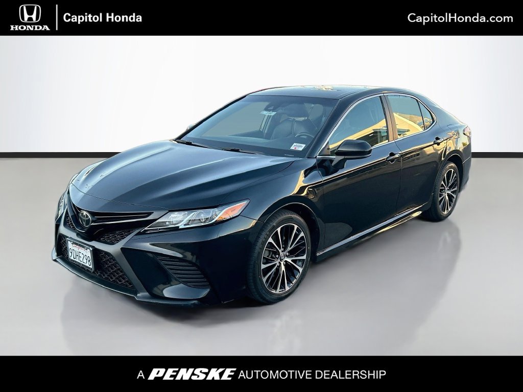 Used 2018 Toyota Camry SE
