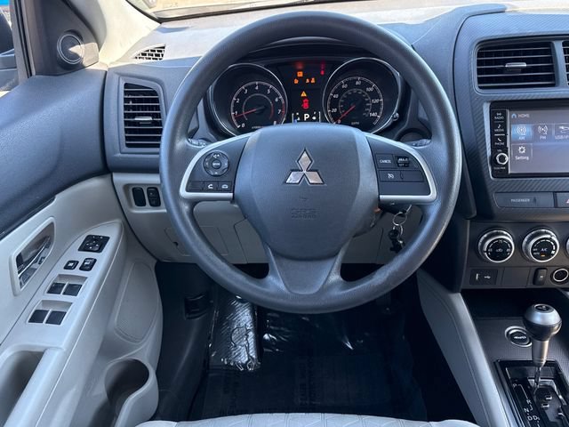 Used 2021 Mitsubishi Outlander Sport ES AWD/4WD image 9