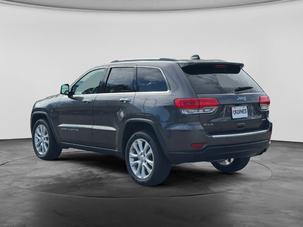 Used 2017 Jeep Grand Cherokee Limited AWD/4WD image 8