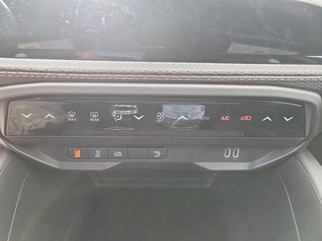 New 2026 Jeep Cherokee Overland AWD/4WD image 17