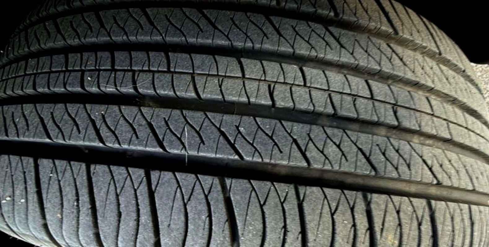 Used 2020 Jeep Cherokee Limited image 20