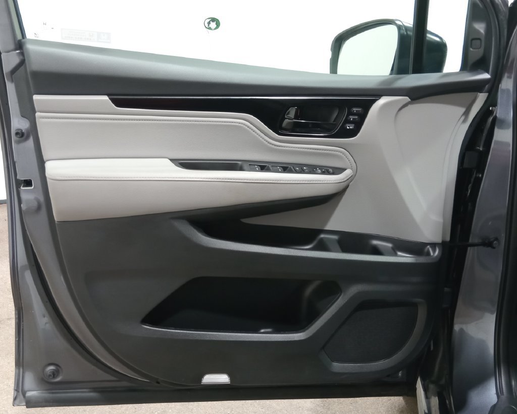 Used 2024 Honda Odyssey Touring image 18