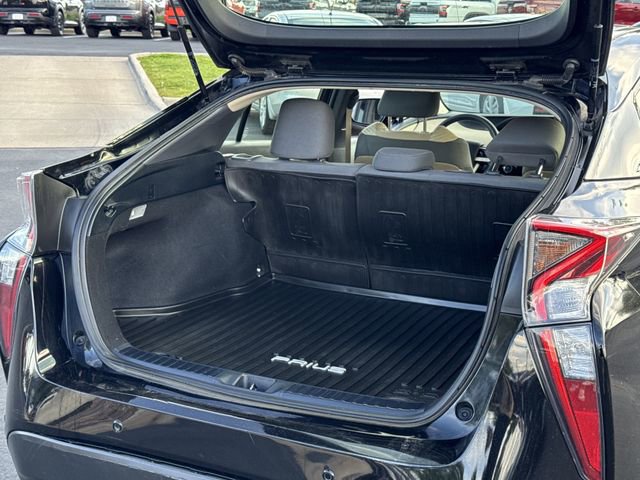 Used 2017 Toyota Prius Four image 17