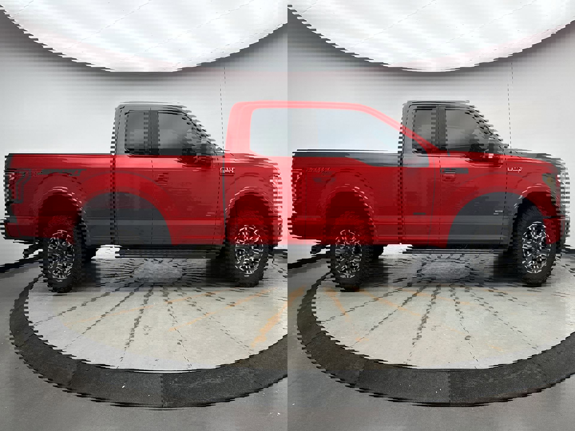 Used 2017 Ford F150 XLT w/ Equipment Group 301A Mid AWD/4WD image 6