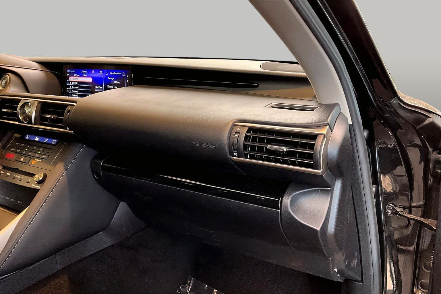 Used 2019 Lexus IS 300 w/ Navigation Package RWD image 19