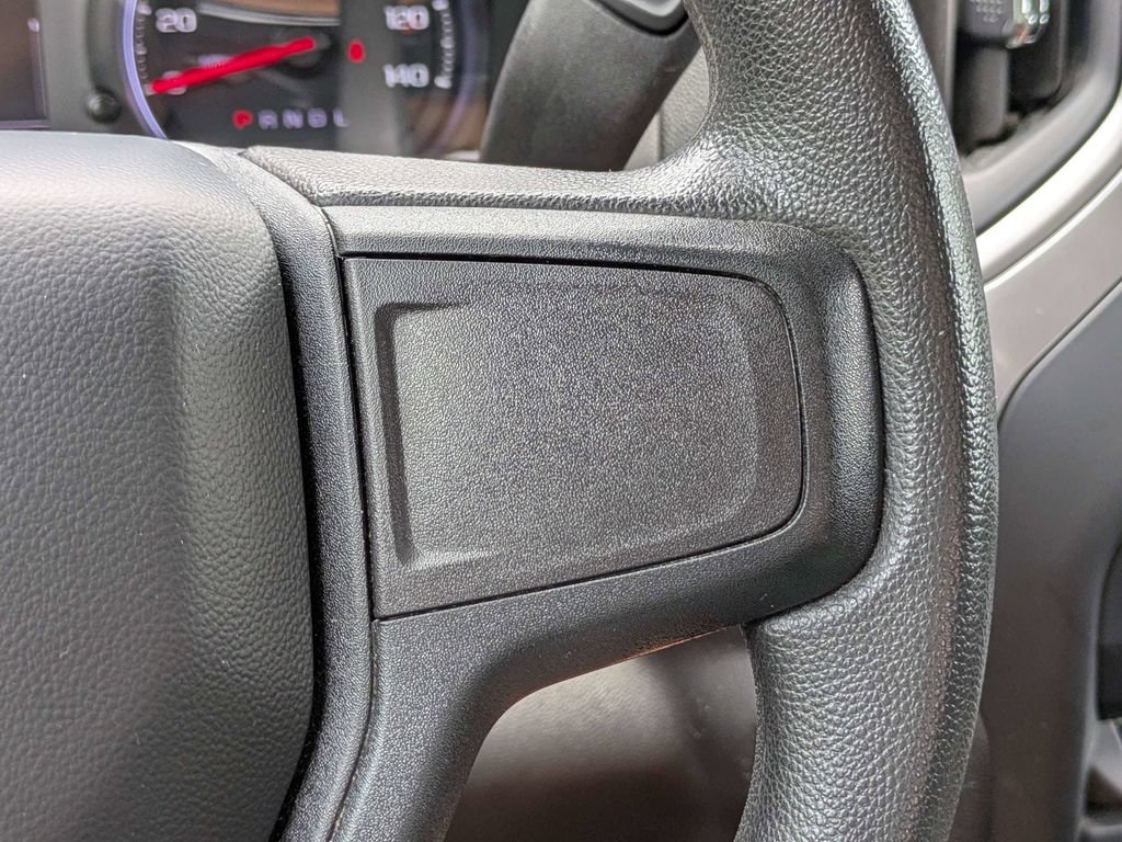 Used 2022 Chevrolet Silverado 1500 Custom RWD image 24