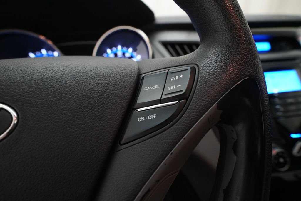 Used 2012 Hyundai Sonata GLS w/ Popular Equipment Pkg FWD image 18
