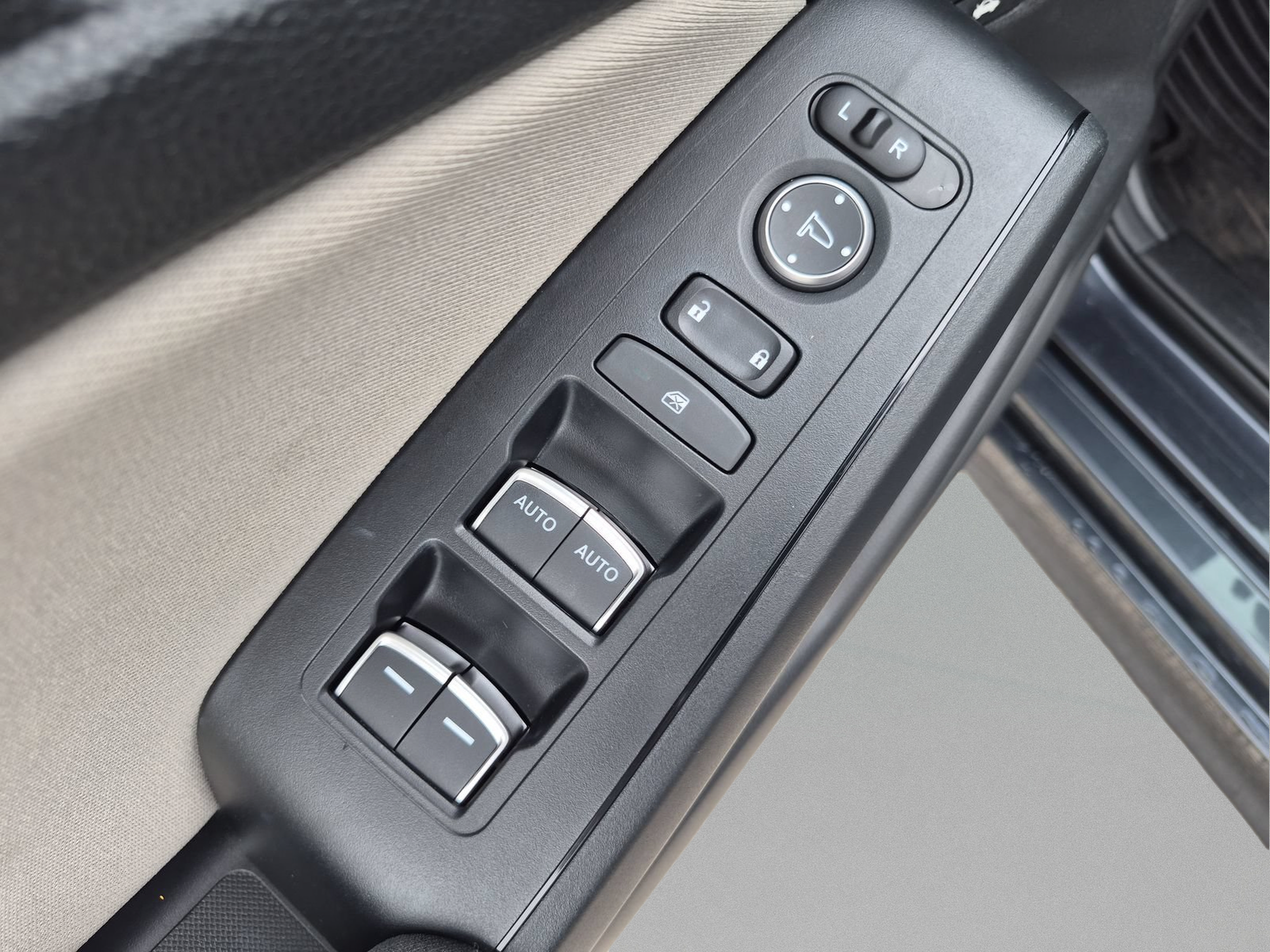 Certified 2024 Honda Civic EX image 16