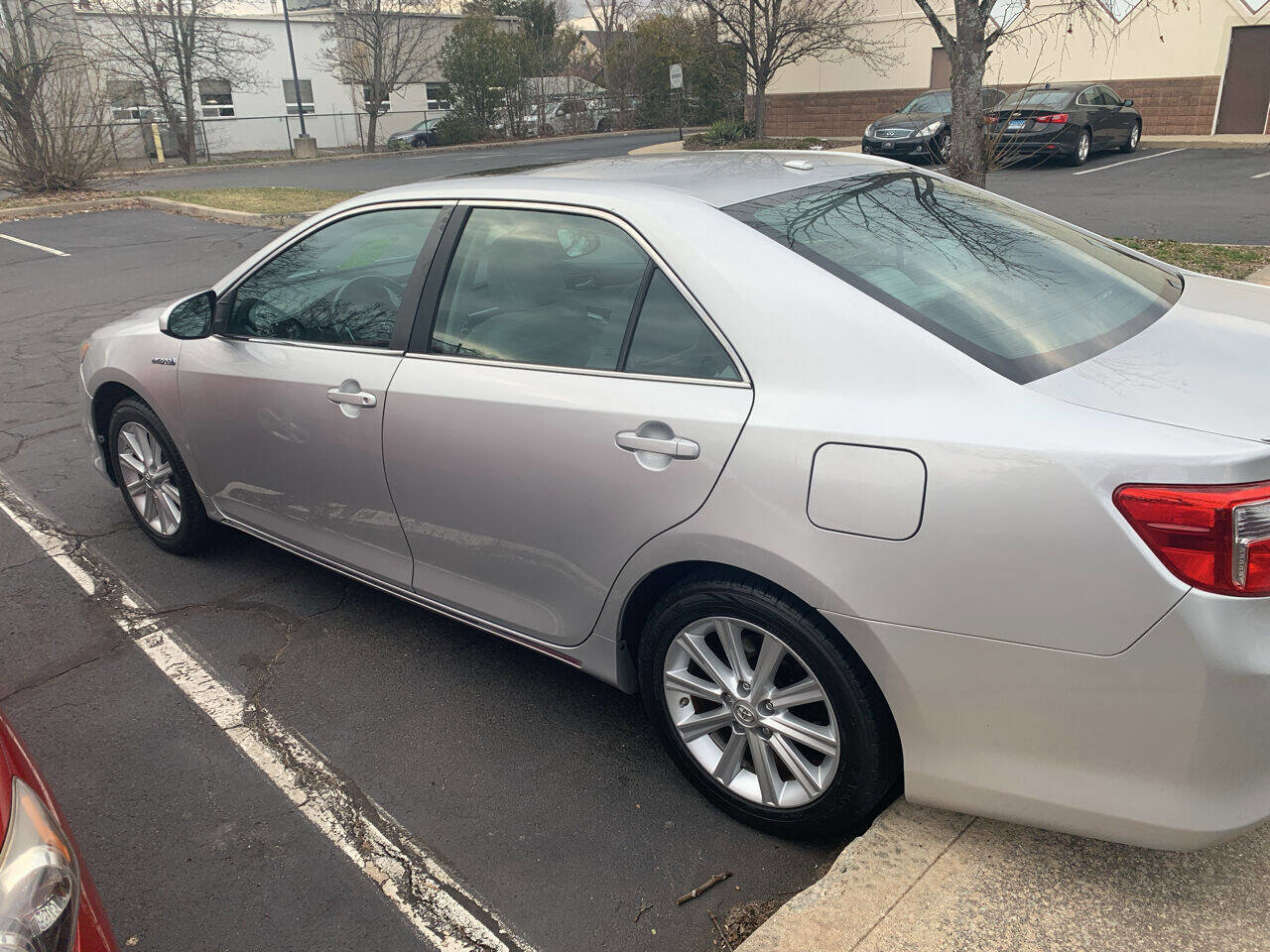 Used 2012 Toyota Camry XLE image 6