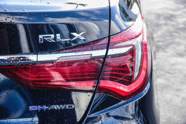Used 2018 Acura RLX Sport Hybrid w/ Advance Pkg image 8