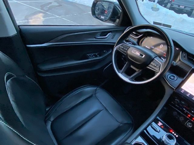 Used 2021 Jeep Grand Cherokee L Limited image 24