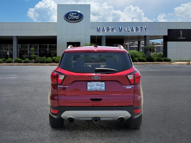 Certified 2019 Ford Escape Titanium FWD image 4
