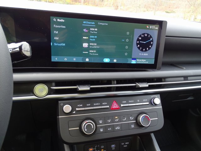 New 2026 Hyundai Tucson SE image 14