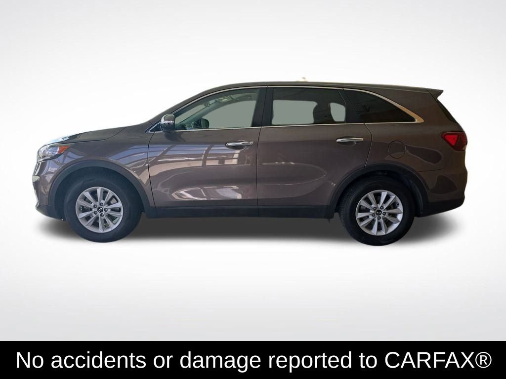 Used 2019 Kia Sorento LX image 2