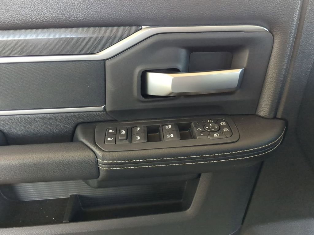 New 2026 RAM 3500 Big Horn AWD/4WD image 14