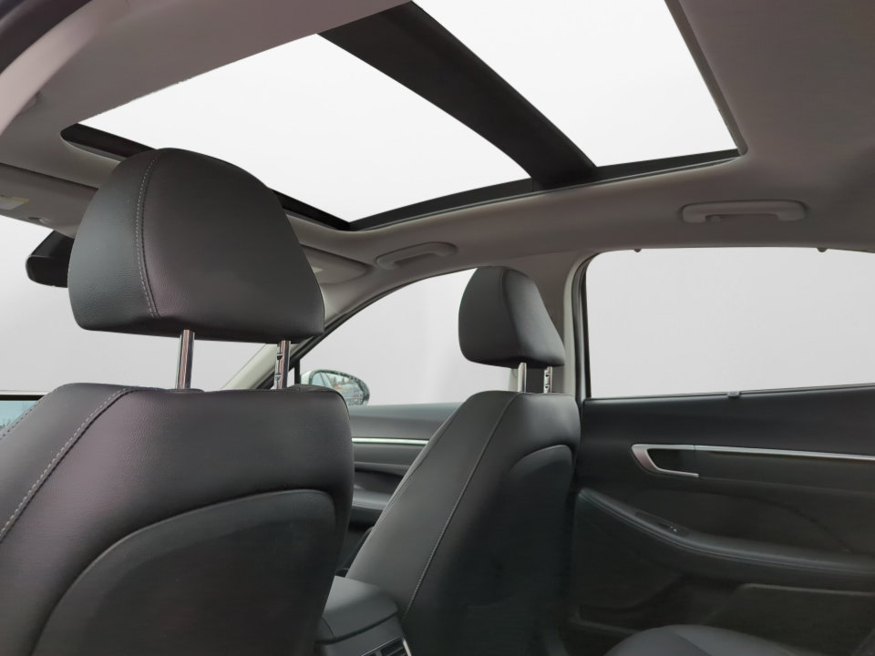 Certified 2025 Hyundai Sonata Limited image 16