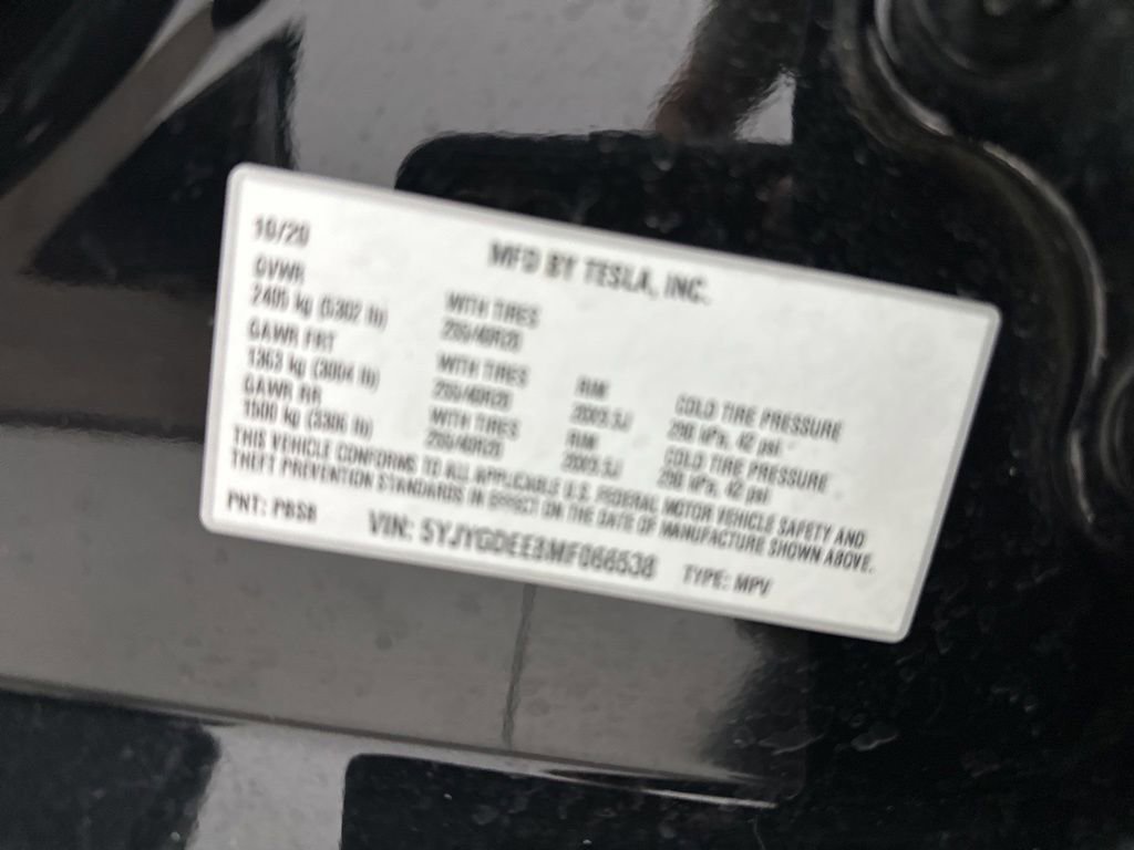 Used 2021 Tesla Model Y Long Range AWD/4WD image 27