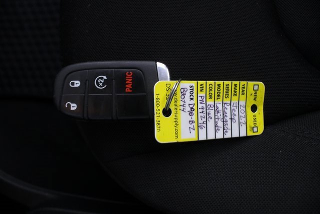 Used 2022 Jeep Renegade Latitude w/ Convenience Group image 7