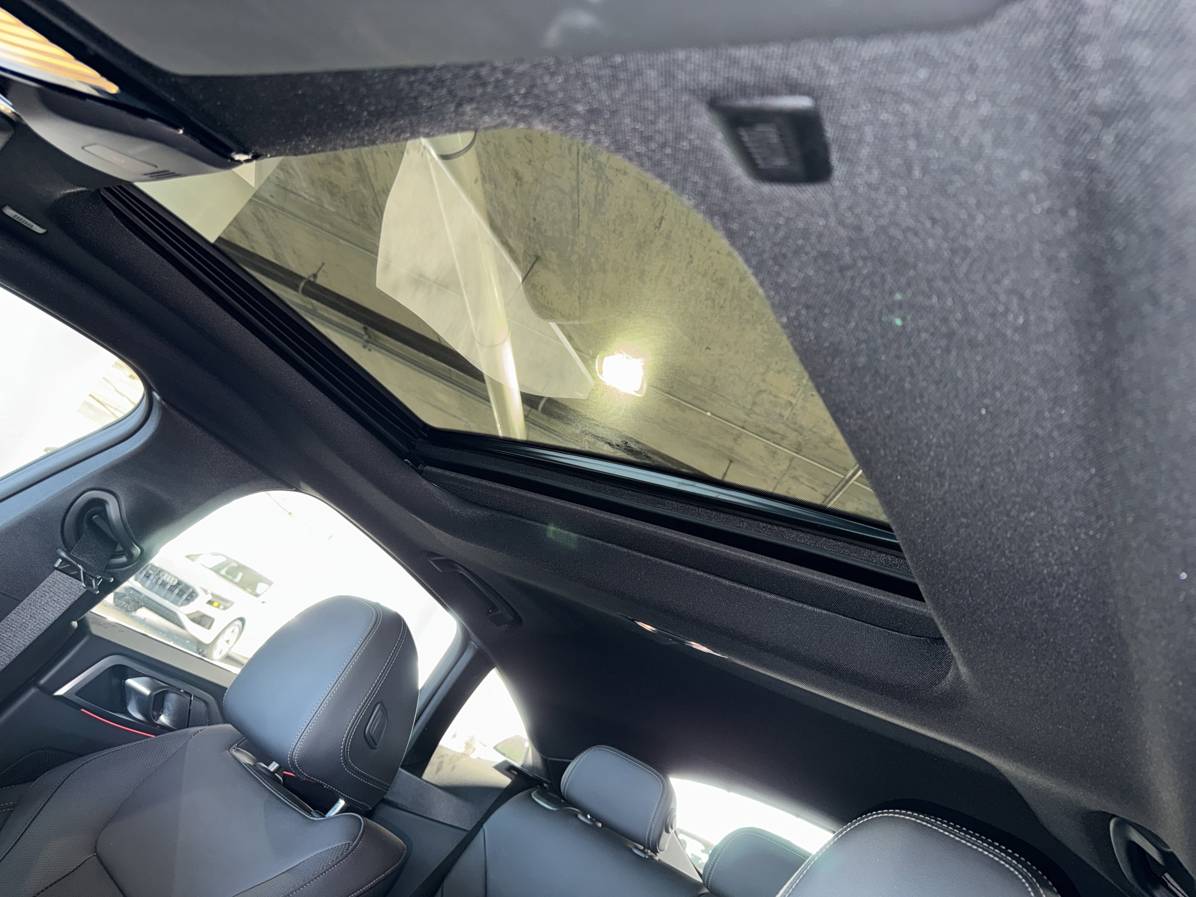 Certified 2025 BMW i4 eDrive40 image 32