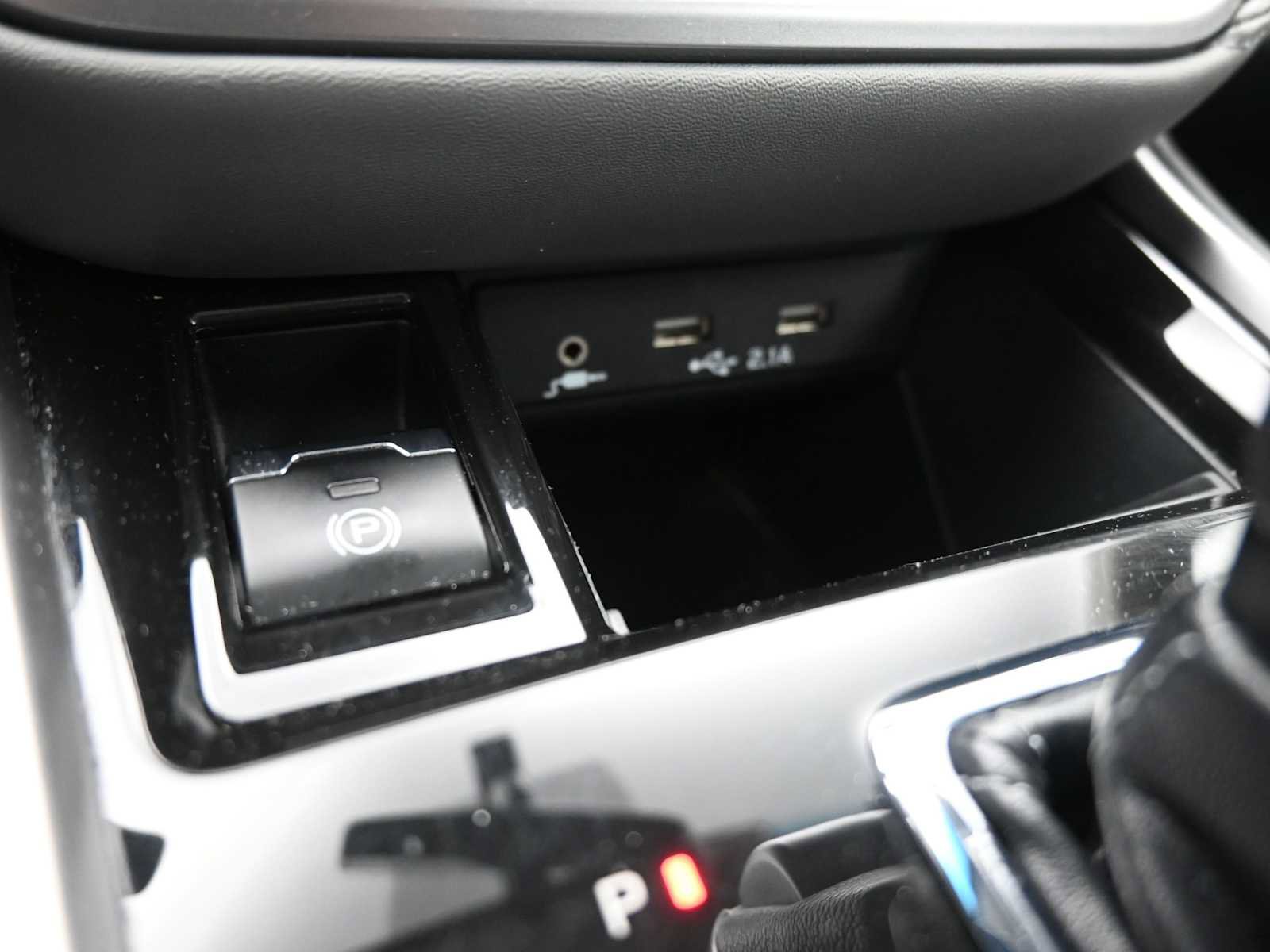 Used 2022 Subaru Outback Limited image 21