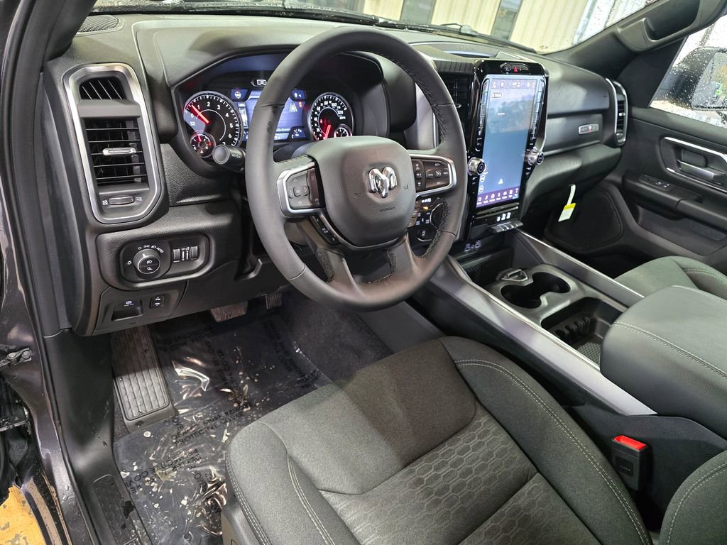 New 2026 RAM 1500 4x4 Crew Cab image 20