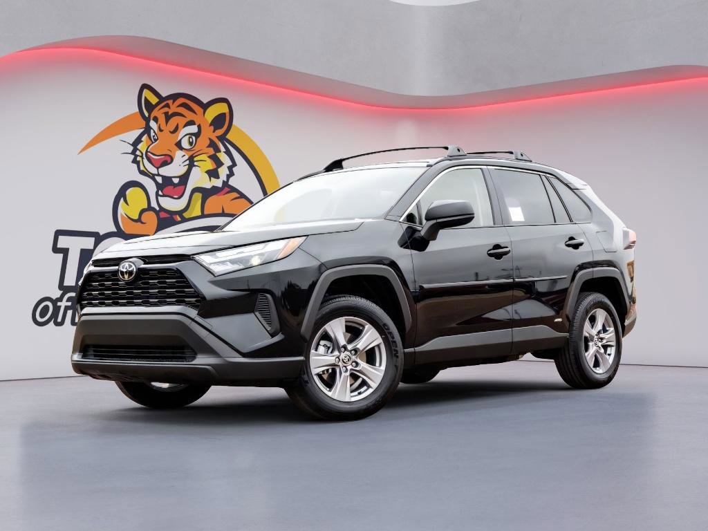 New 2025 Toyota RAV4 LE
