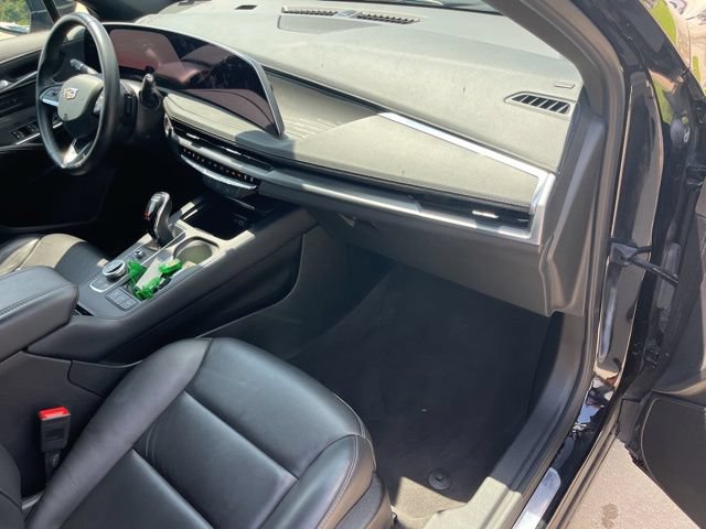 Certified 2025 Cadillac XT4 Premium Luxury FWD image 34
