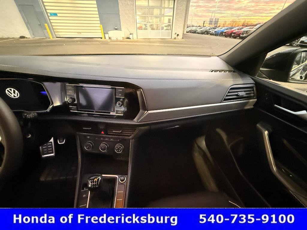 Used 2023 Volkswagen Jetta Sport image 20