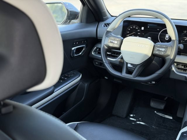Certified 2025 Kia K4 GT-Line w/ GT-Line Premium Package FWD image 45