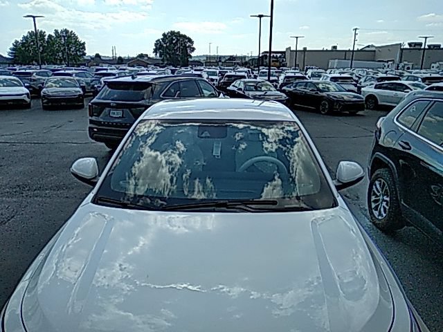 Used 2024 Buick Envista Preferred w/ Convenience I Package FWD image 4