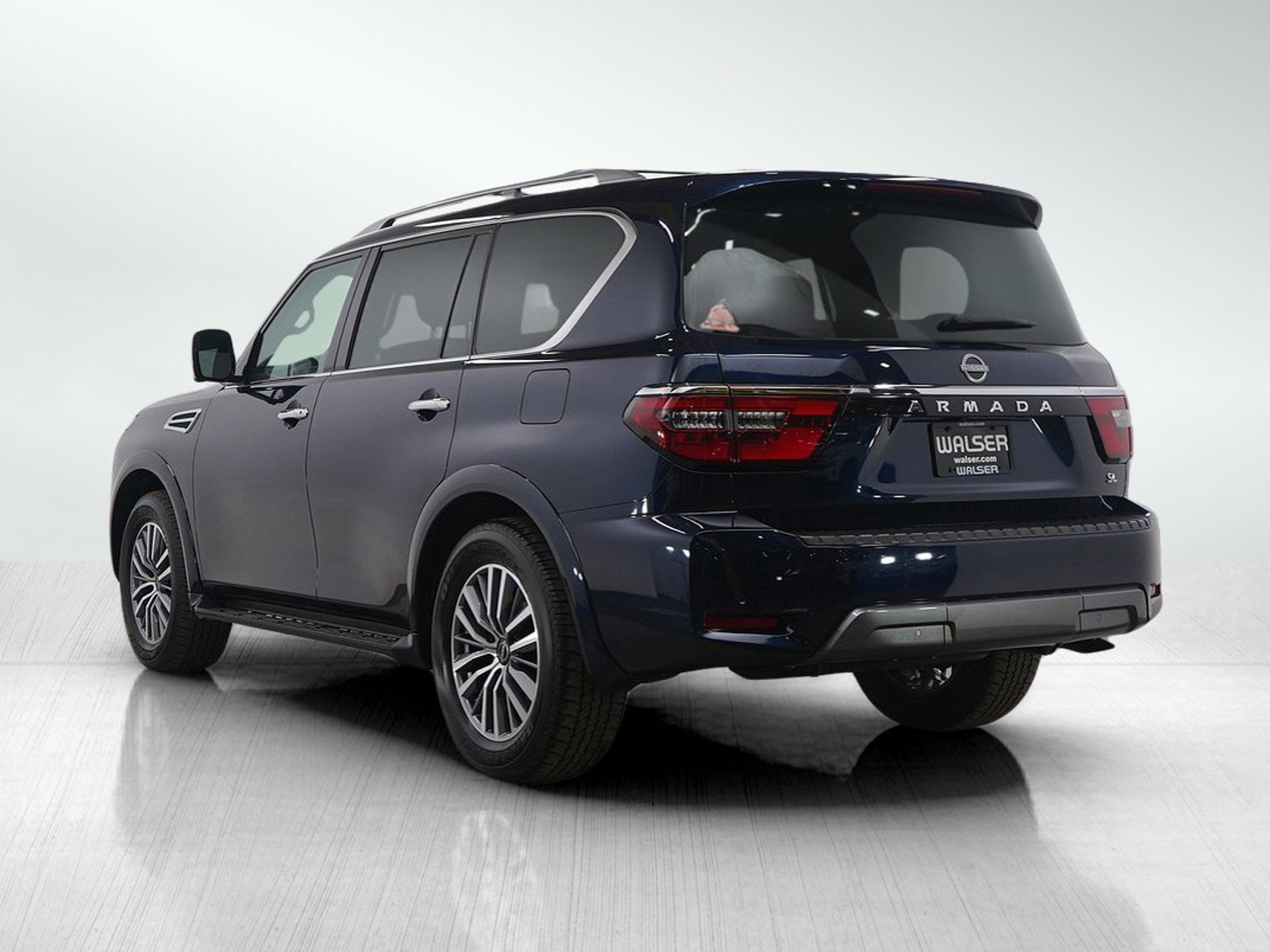 Used 2024 Nissan Armada SL w/ Cargo Package image 4