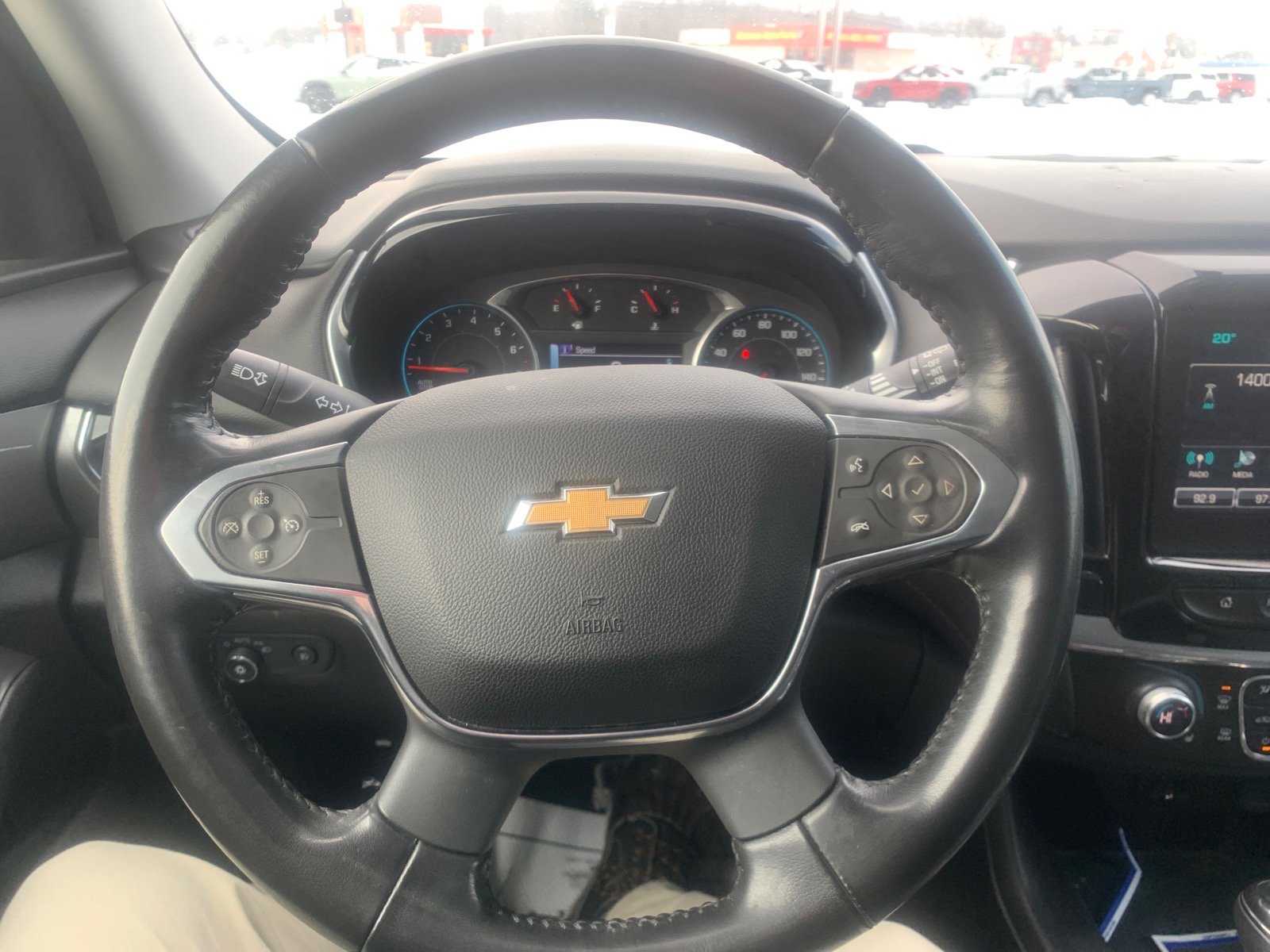 Used 2018 Chevrolet Traverse LT image 7