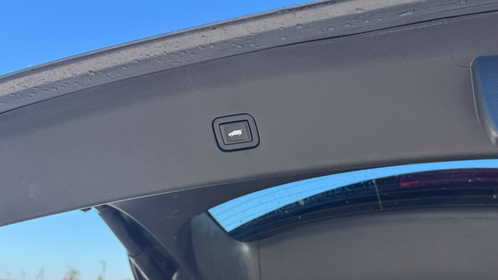 Used 2020 Buick Enclave Essence FWD image 6