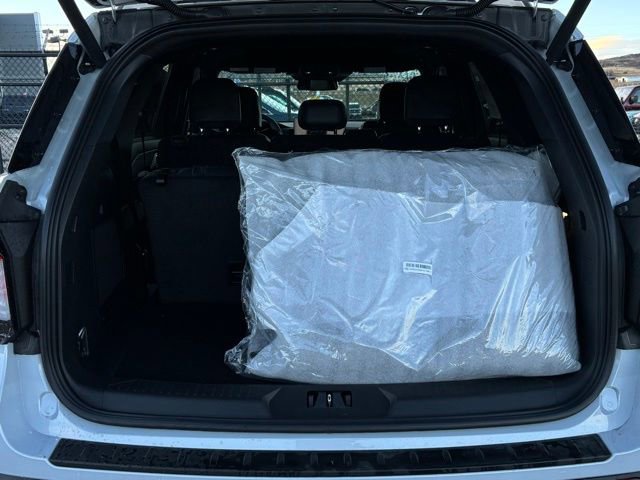 New 2026 Ford Explorer ST w/ Sun And Sound Package image 21